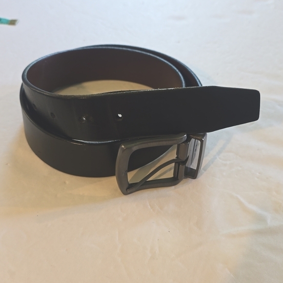 Relic Mens Reversible Premium leather Black/ Brown gun metal preppy belt Sz.M/L - Picture 1 of 7